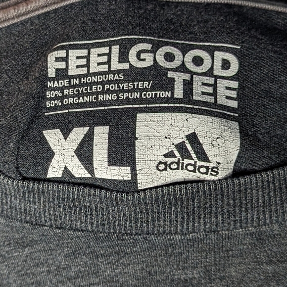 Adidas Feel Good Tshirt Brooklyn Nets Basketball Team NBA Men's Size XL - Picture 5 of 5